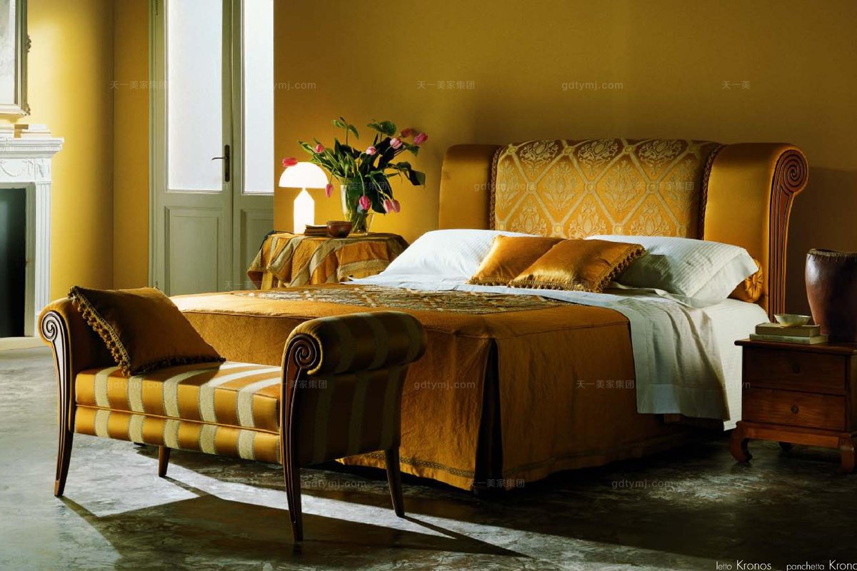 成套卧室家具Pigoli 皮沟里简约黄色布艺软床