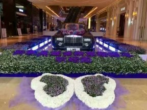 国庆买家具还送“劳斯莱斯”坐直升机？