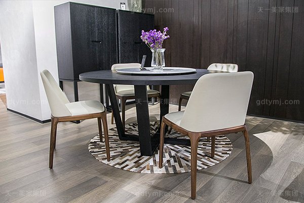 意大利极简奢高端实木真皮餐桌椅家具组合餐厅组合家具