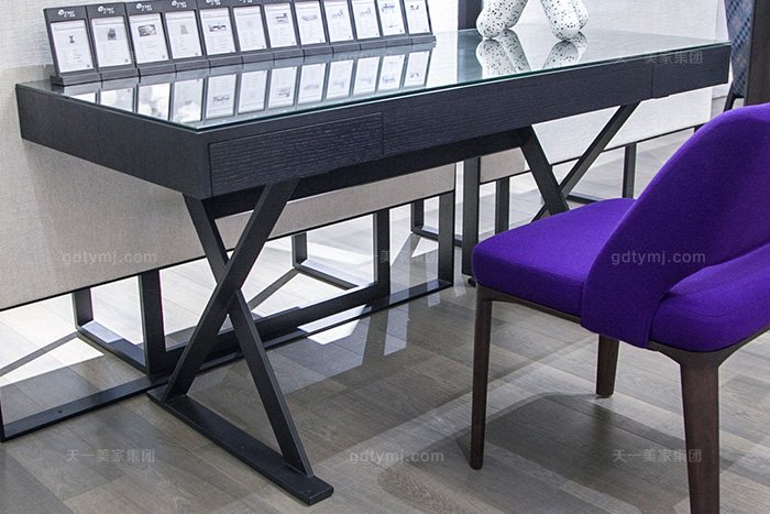 意大利轻奢极简家具高端实木烟熏黑橡色书桌椅书桌